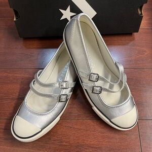 Womens 6.5 Converse Dainty Mary Jane OX Slip On Shoe Silver Leather New A12201C